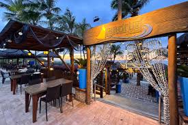 Restaurantes de São Luís do Maranhão: Sabores, Experiências e Vida Urbana